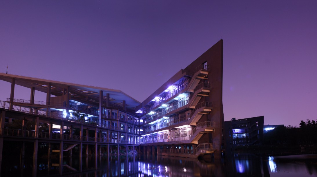 公司大楼.jpg 公司大楼.jpg